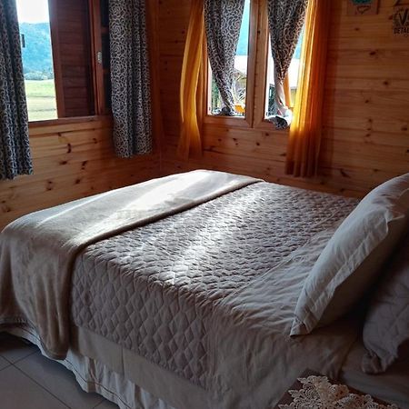 Cabana Caminho Das Borboletas Bom Retiro  Oda fotoğraf